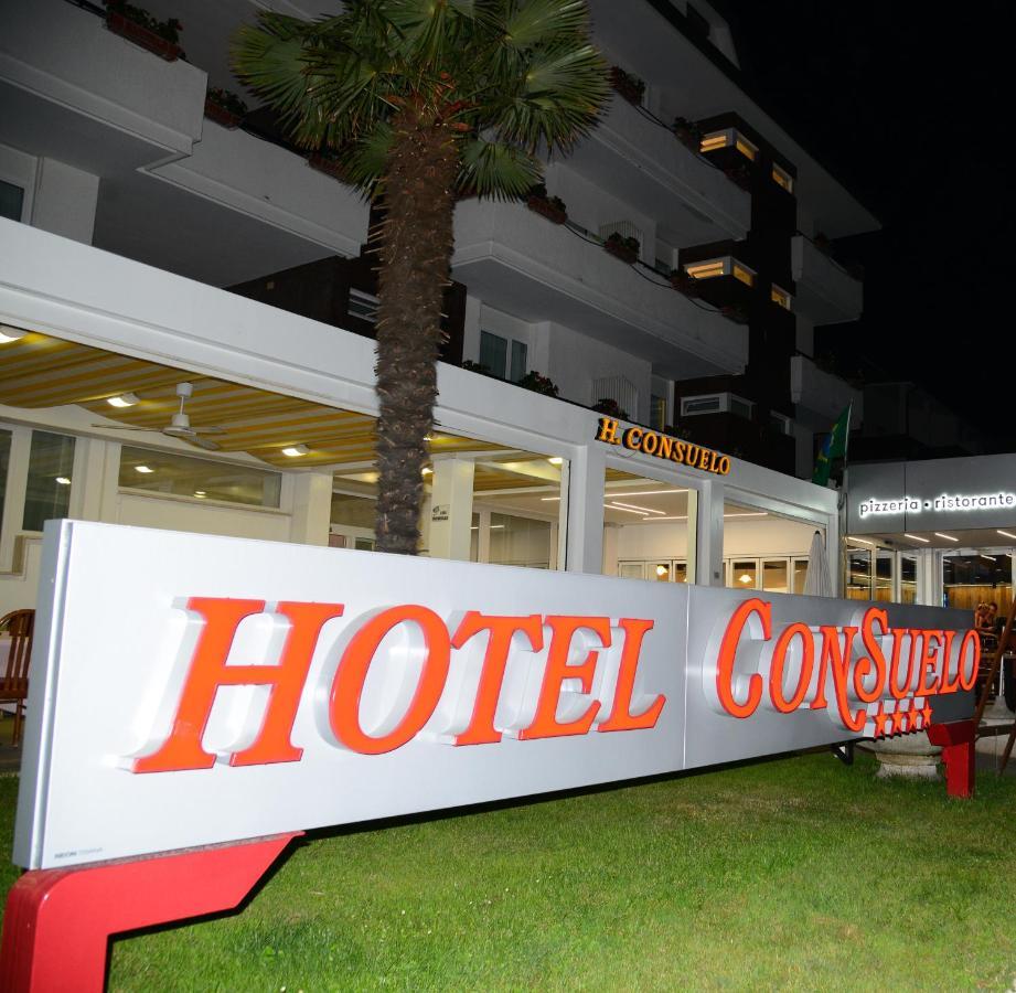 Hotel Consuelo Lignano Sabbiadoro Esterno foto