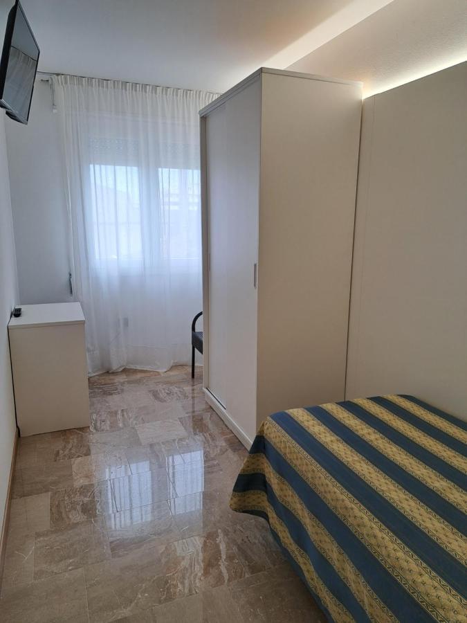 Hotel Consuelo Lignano Sabbiadoro Esterno foto